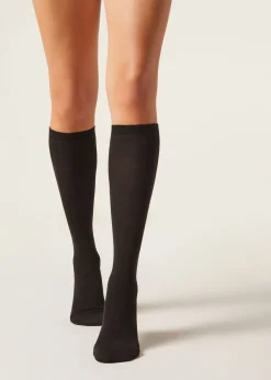 Meias longas de lã e algodão